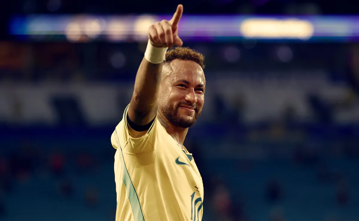 Thierry Henry se rende ao talento de Neymar: “Ele fez o mundo inteiro se apaixonar pelo futebol”