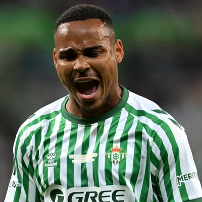 Barcelona abre conversas por Natan, do Betis