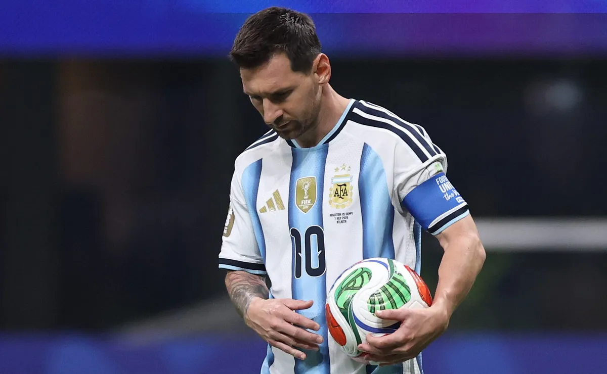 Lionel Messi bate recorde negativo e se torna o maior desperdiçador de pênaltis da história dos Mundiais