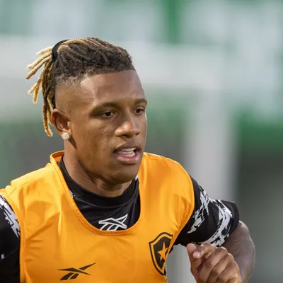 Botafogo ironiza Palmeiras após Danilo completar o 13º jogo