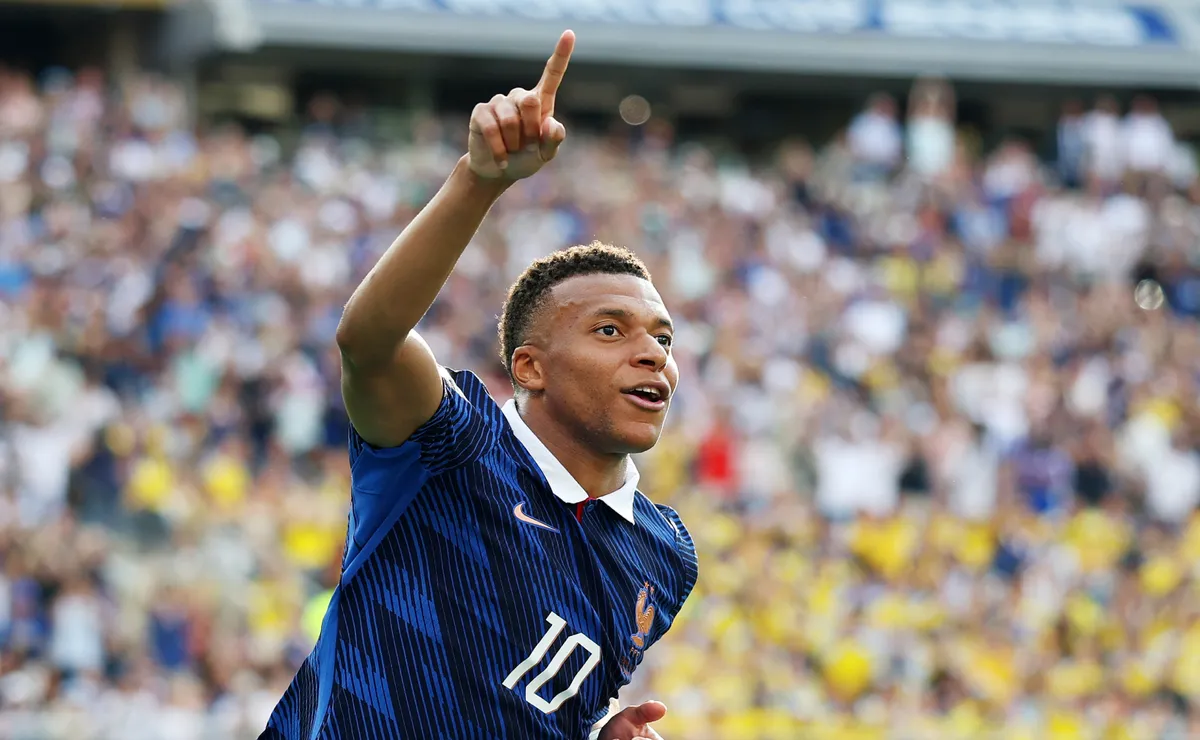 França chega às quartas com cinco titulares remanescentes da Copa do Mundo de 2022