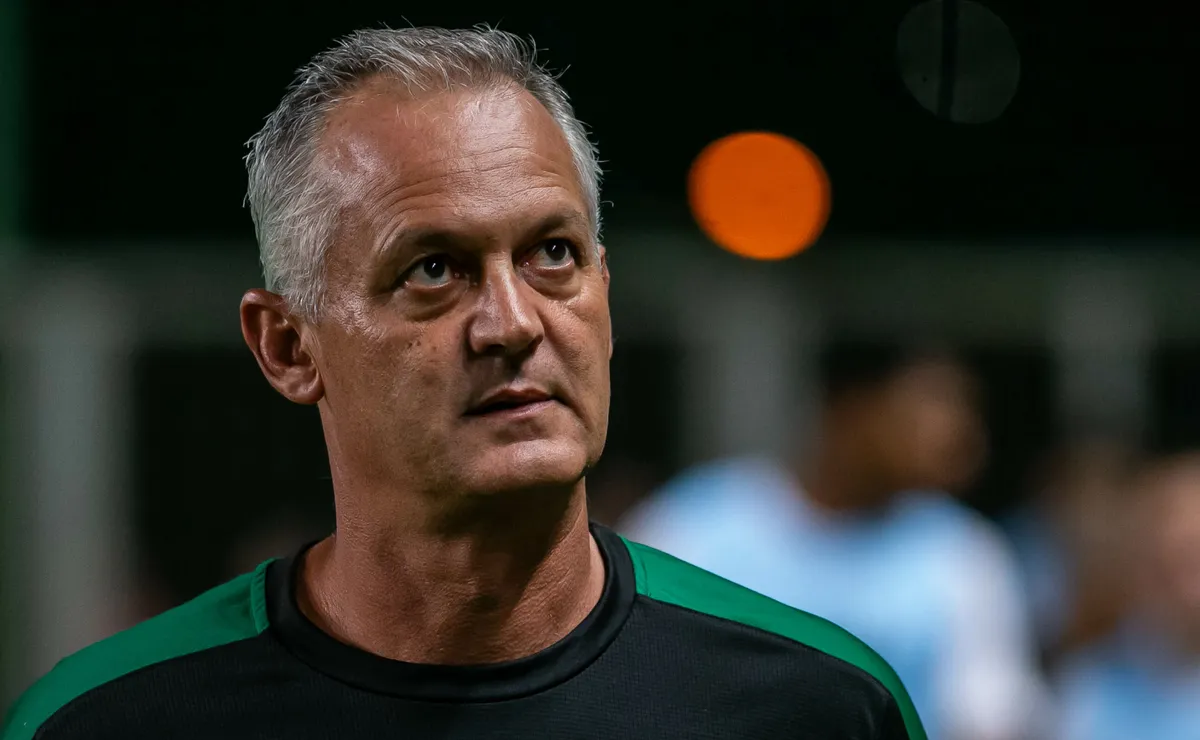 Lisca sobe o tom e critica Carlo Ancelotti após eliminação do Brasil na Copa do Mundo