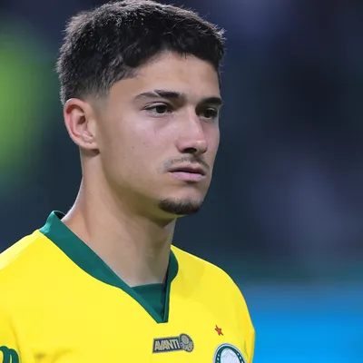Palmeiras decide vender Emiliano Martínez caso Danilo chegue