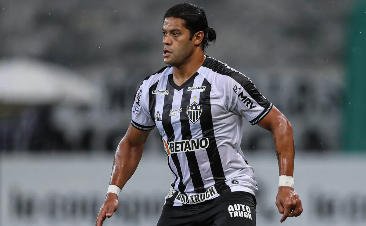 Hulk pode fazer nona estreia por clubes diferentes em amistoso do Fluminense contra o Nova Iguaçu
