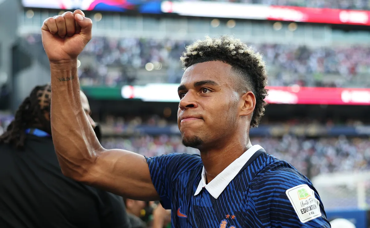Deschamps muda França e Doué é confirmado entre titulares contra Marrocos pelas quartas da Copa
