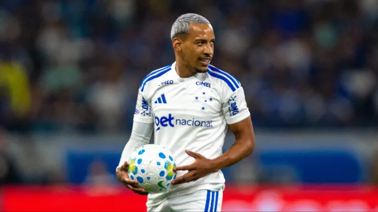 Matheus Pereira jogador do Cruzeiro durante partida contra o Fluminense no estadio Mineirao pelo campeonato Brasileiro A 2026. Foto: Fernando Moreno/AGIF