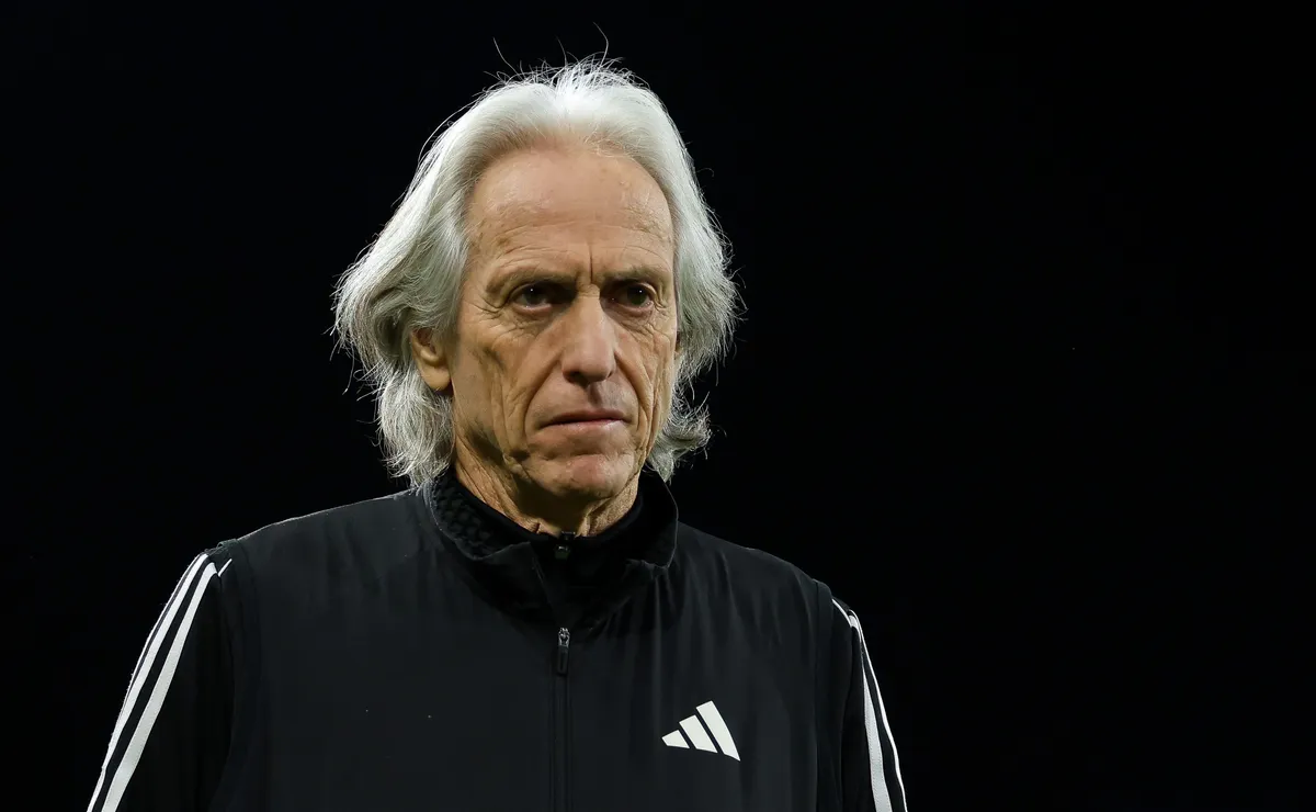 Jorge Jesus receberá salário em Portugal que é menos da metade do que Ancelotti ganha no Brasil