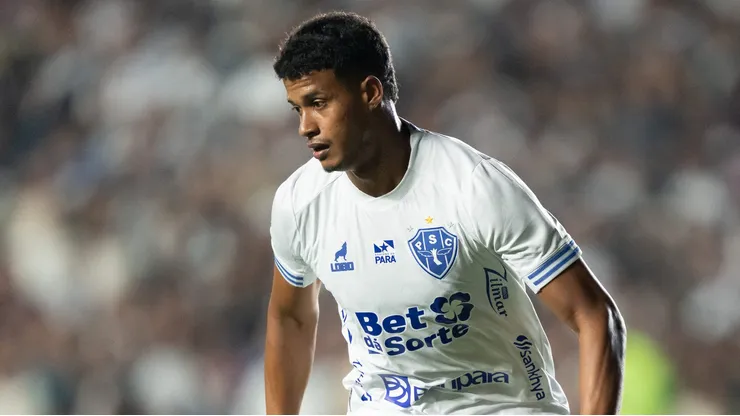 RJ - RIO DE JANEIRO - 13/05/2026 - COPA DO BRASIL 2026, VASCO X PAYSANDU - Iarley jogador do Paysandu durante partida contra o Vasco no estadio Sao Januario pelo campeonato Copa Do Brasil 2026. Foto: Jorge Rodrigues/AGIF