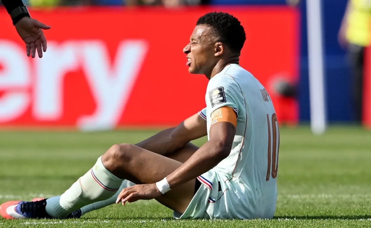 Mbappé atualiza situação de lesão e tranquiliza a respeito de se desfalque na Copa do Mundo