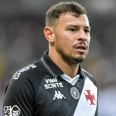Hugo Moura acerta saída do Vasco e está a caminho do Al-Fayha