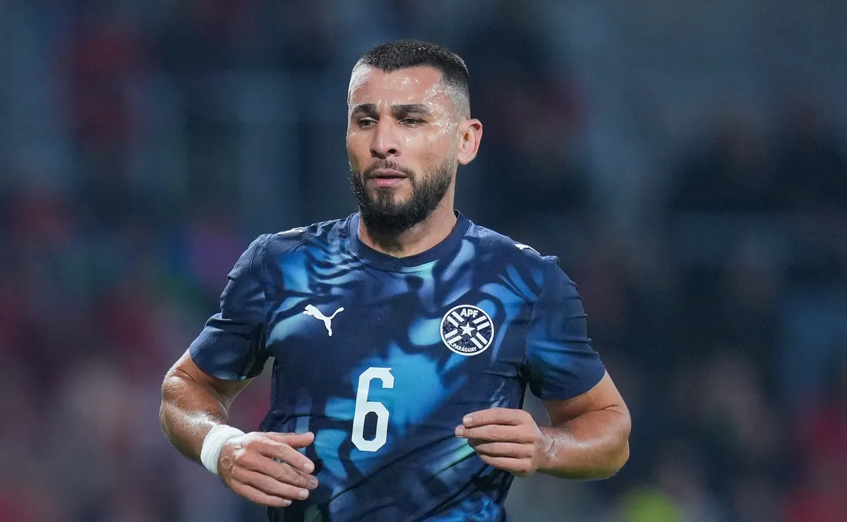 Junior Alonso se manifesta após rescindir com o Atlético-MG e revela sentimento: “Virei torcedor”