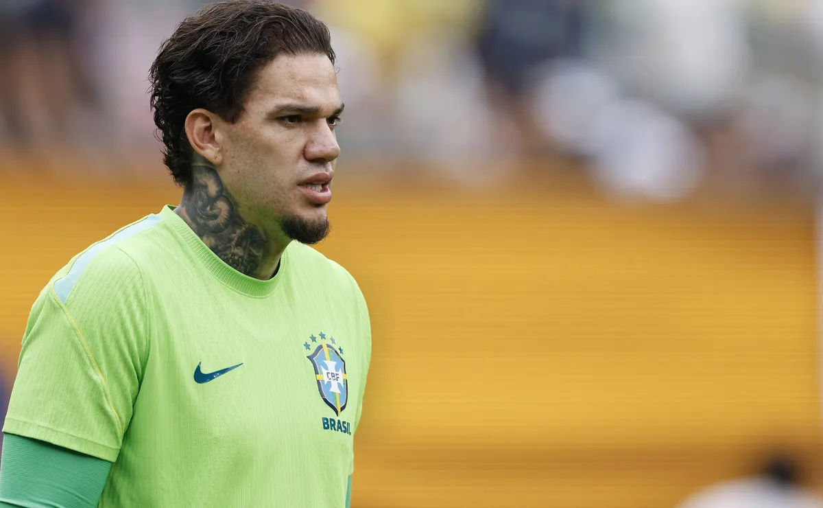 Ederson encerra ciclo na Seleção e abre espaço para renovação no gol do Brasil