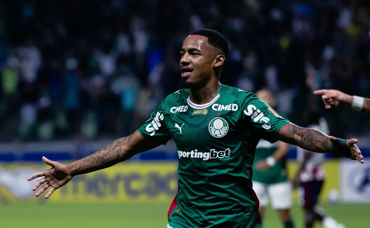 Palmeiras recusa proposta de 30 milhões de euros do Aston Villa pelo atacante Allan