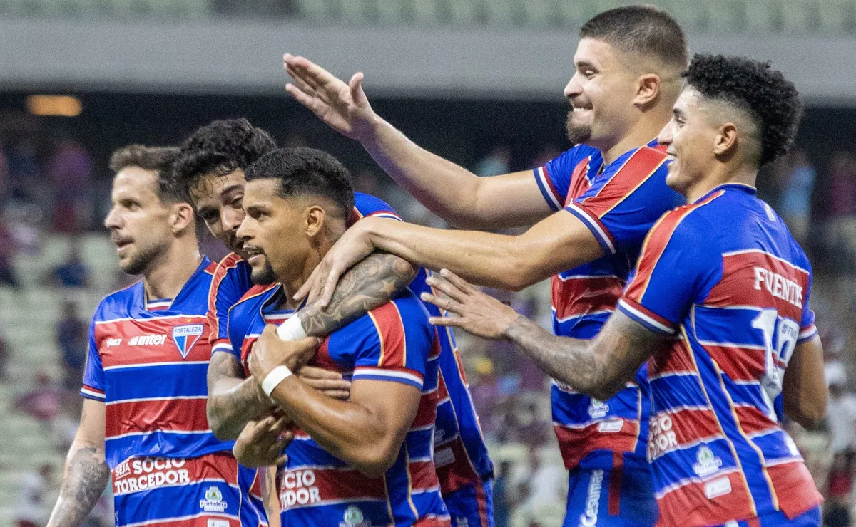 Fortaleza tem alerta ligado para o jogo contra o Atlético Goianiense e tem 5 pendurados