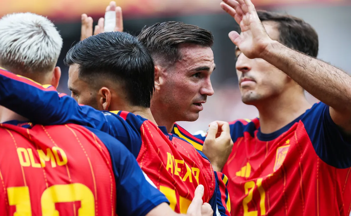 Merino decide no fim, Espanha vence Bélgica e encara a França na semifinal