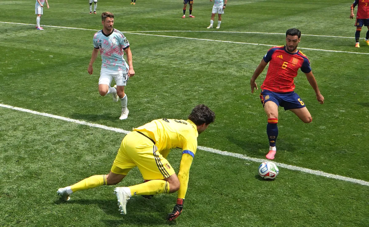 Falha de Lammens decide jogo, e Espanha elimina Bélgica rumo às semifinais da Copa de 2026