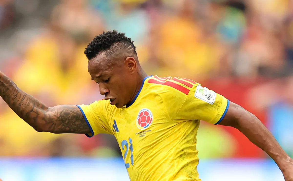 Campaz sofre ameças de morte após eliminação da Colômbia na Copa e pede respeito aos torcedores