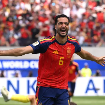 Merino comemora momento e classificação da Seleção Espanhola sobre a Bélgica