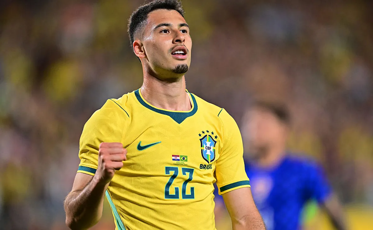 Galatasaray abre negociações com Arsenal para contratar Gabriel Martinelli