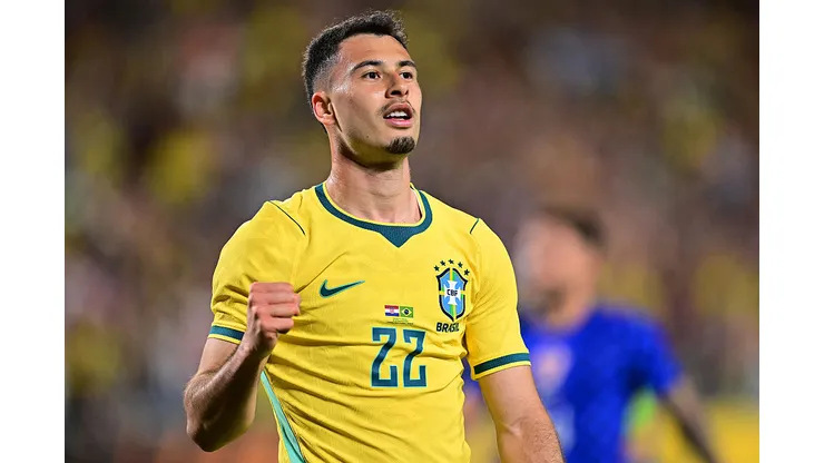 Gabriel Martinelli foi um dos poucos lampejos da Seleção Brasileira na última Copa do Mundo