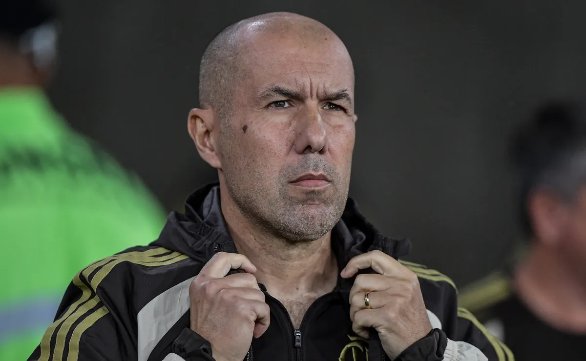 Escalação do Flamengo: Leonardo Jardim tem dúvida na defesa para enfrentar o Benfica