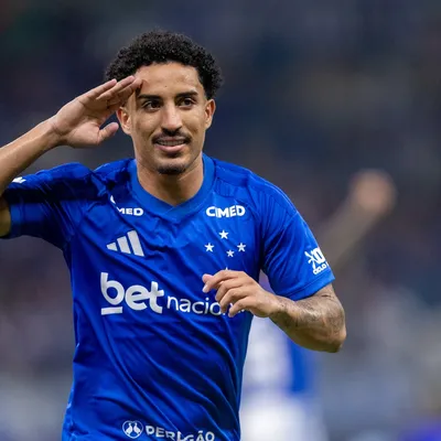 Cruzeiro receberá 90% de R$ 53,7 milhões pela venda de Christian