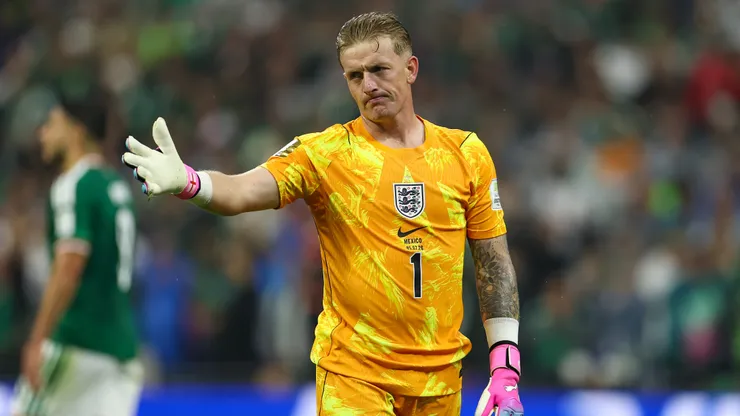 MEXICO CITY, MEXICO - JULY 05: Jordan Pickford #1 of England reacts during the FIFA World Cup 2026 Round of 16 match between Mexico and England at Mexico City Stadium on July 05, 2026 in Mexico City, Mexico. (Photo by Francois Nel/Getty Images)