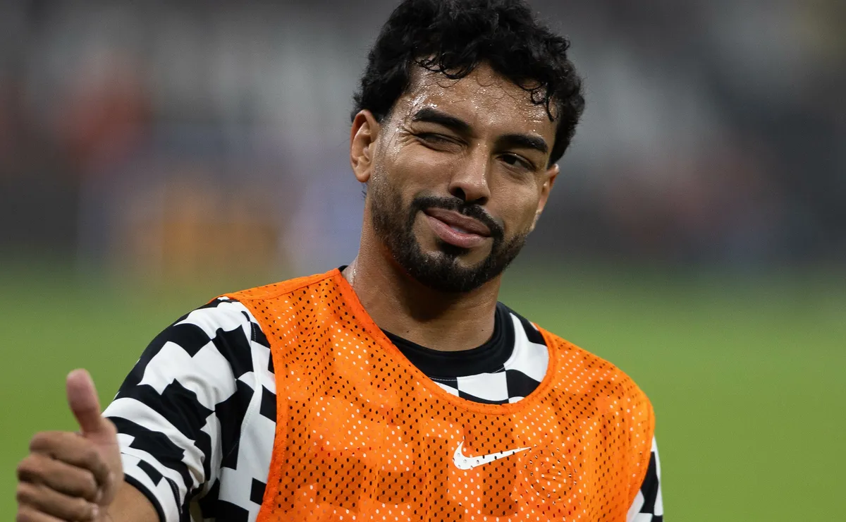 Matheus Bidu destaca preparação do Corinthians e mira amistoso antes da retomada do Brasileirão