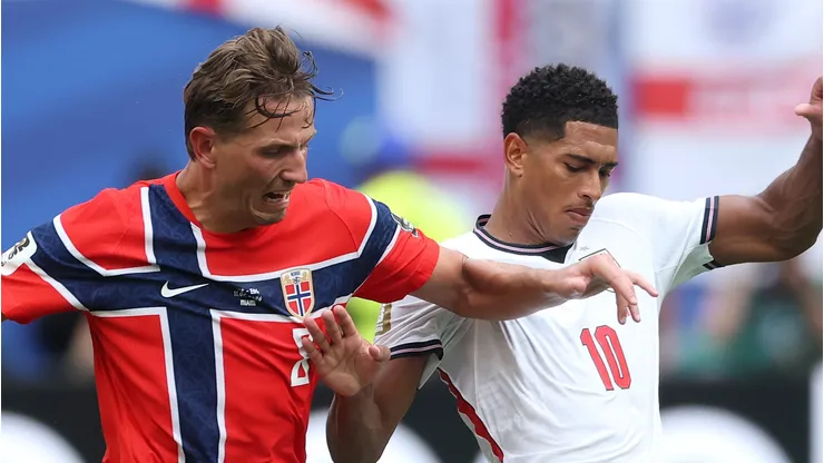 Jude Bellingham, meio-campista da Inglaterra (Foto: Richard Pelham/Getty Images)