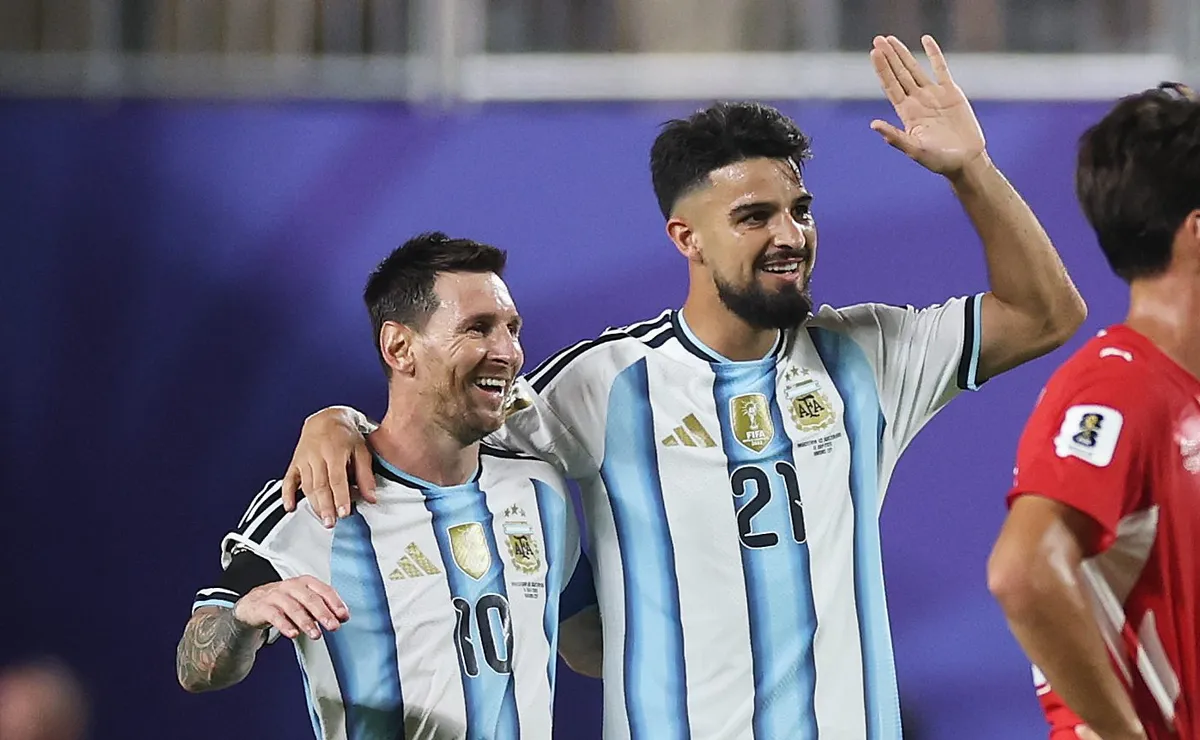 Lionel Scaloni valoriza entrada de Flaco López, do Palmeiras, em Argentina x Suíça na Copa
