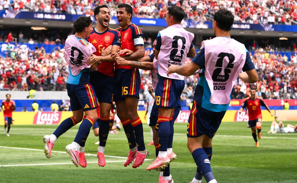 Guardiola e Arteta influenciam estratégia que fortalece a Espanha na Copa do Mundo