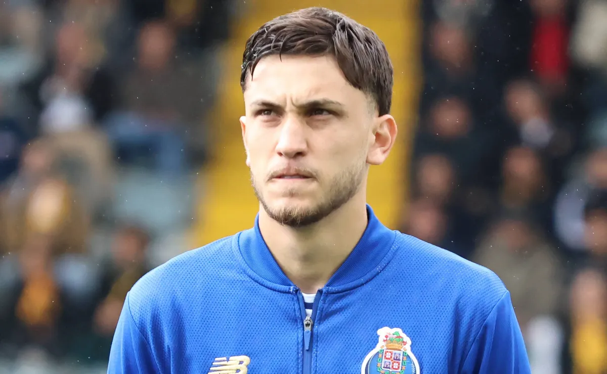 São Paulo descarta a contratação de Felipe Silva, do Porto, por valores elevados