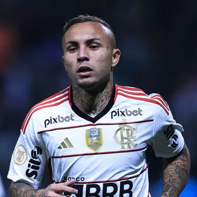 Flamengo não vai renovar com Everton Cebolinha