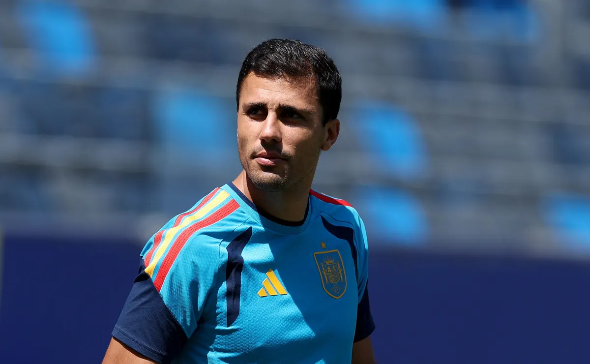 Rodri relembra vitórias da Espanha sobre a França antes da semifinal: “Podemos vencer”