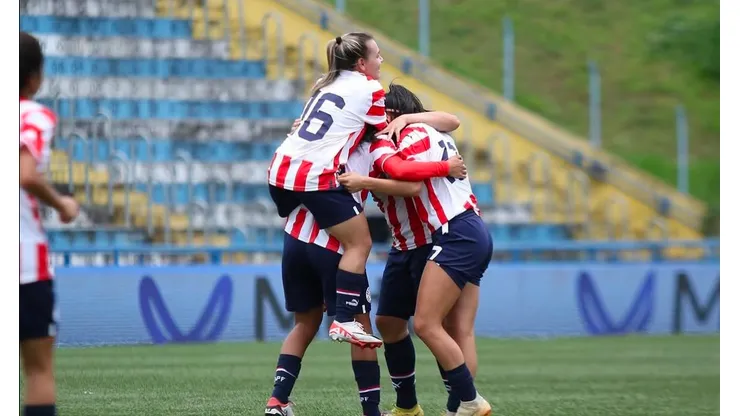 Seleção Paraguaia conquista o terceiro lugar da Brasil Ladies Cup. Foto: @rmartinez.16/Instagram