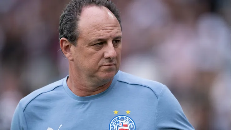 Rogério Ceni criticou a arbitragem.