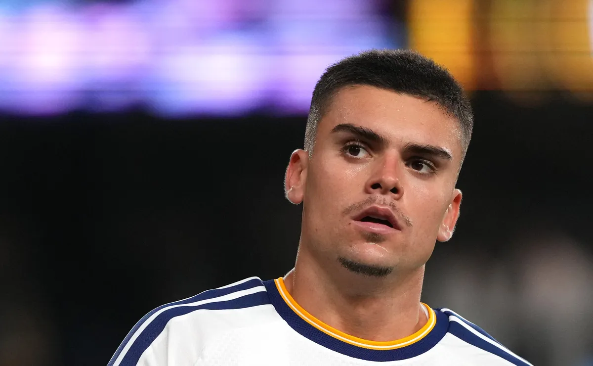 Gabriel Pec e Kaio Jorge perdem pênalti na derrota do Cruzeiro para o Grêmio