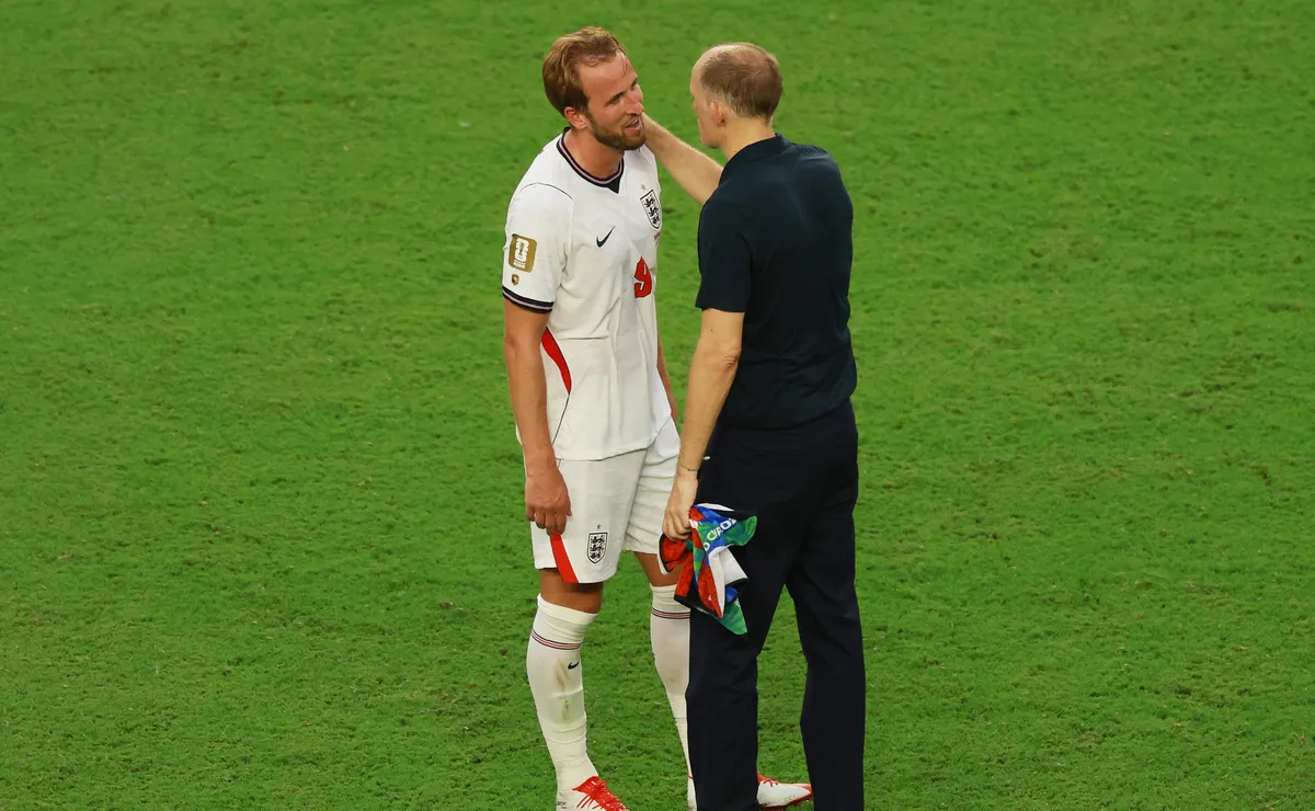 Kane sai em defesa de Tuchel, mas liga sinal de alerta para semi da Copa do Mundo