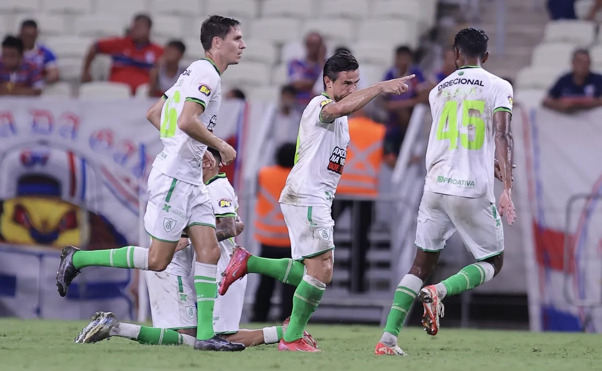 Para respirar na Série B, Londrina desafia o lanterna América Mineiro