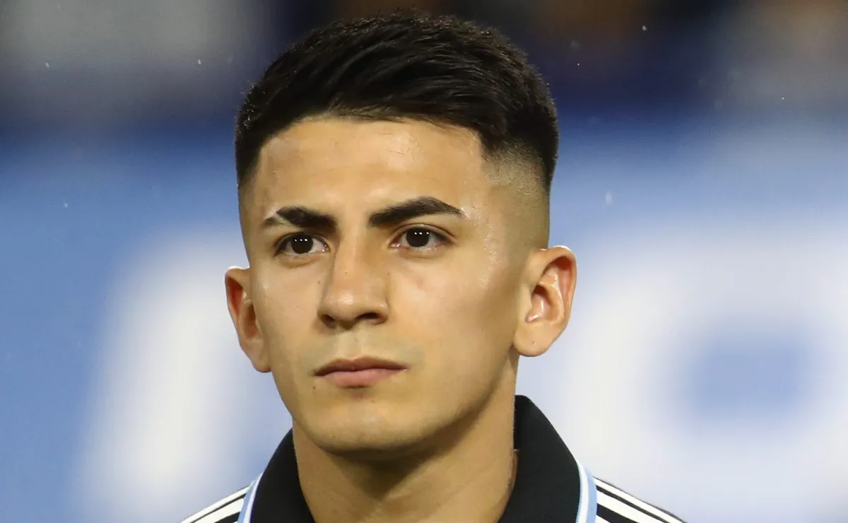Flamengo se acerta com Thiago Almada e negocia diretamente com o Atlético de Madrid para concluir contratação