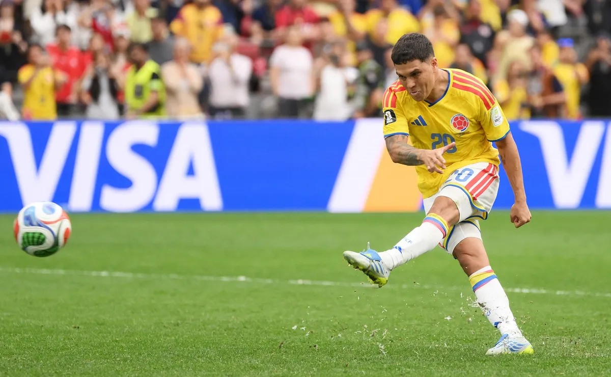 Juan Quintero é descartado no Atlético-MG após defender a Colômbia na Copa do Mundo