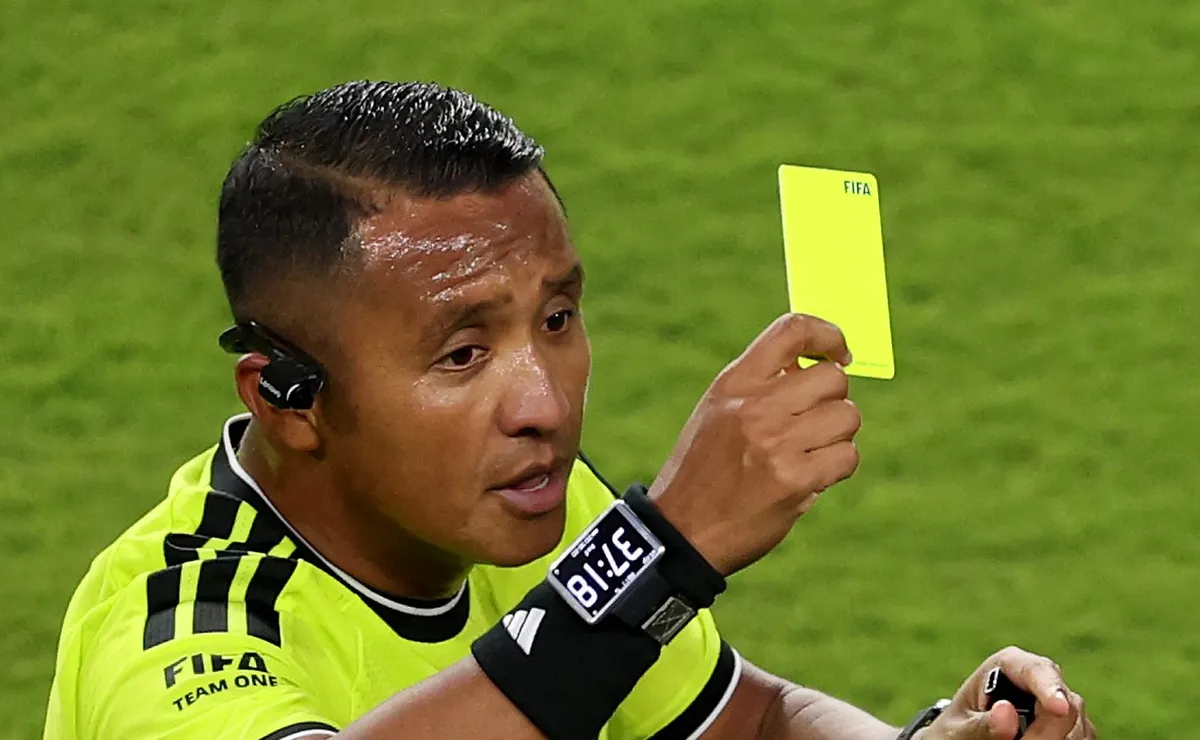 FIFA define arbitragem de França x Espanha e Iván Barton apita a semifinal da Copa do Mundo
