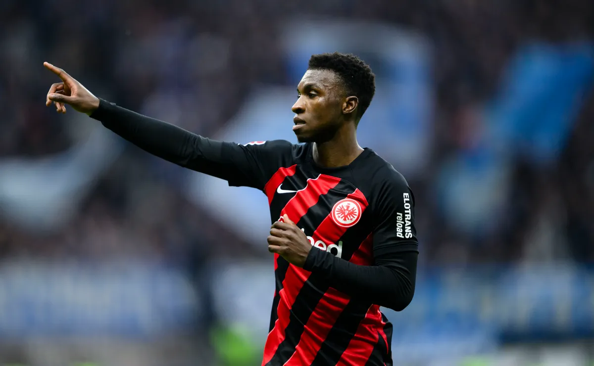 São Paulo avança por Aurélio Buta e pode fechar segundo reforço português da janela