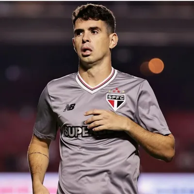 Ex-São Paulo, Oscar revela que quase foi para o Barcelona