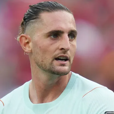 Rabiot descarta plano especial para conter Lamine Yamal