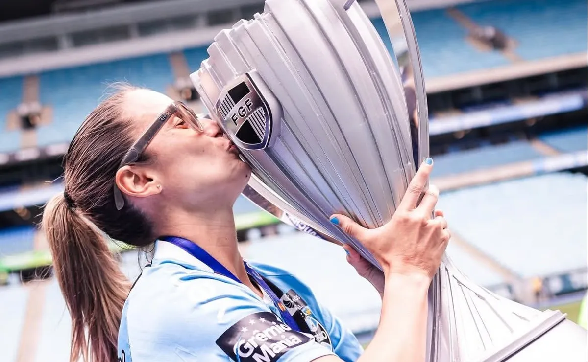 Daniela Montoya se despede do Grêmio e agradece passagem: “Levarei vocês sempre no coração”
