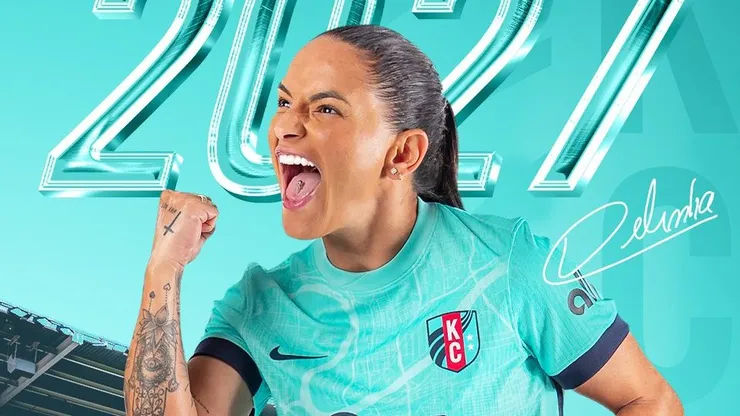 Debinha segue no Kansas até 2027 - Foto: Divulgação Oficial/kccurrent