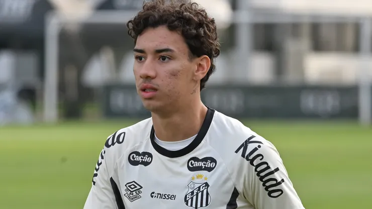 Gabriel Bontempo é alvo do exterior.