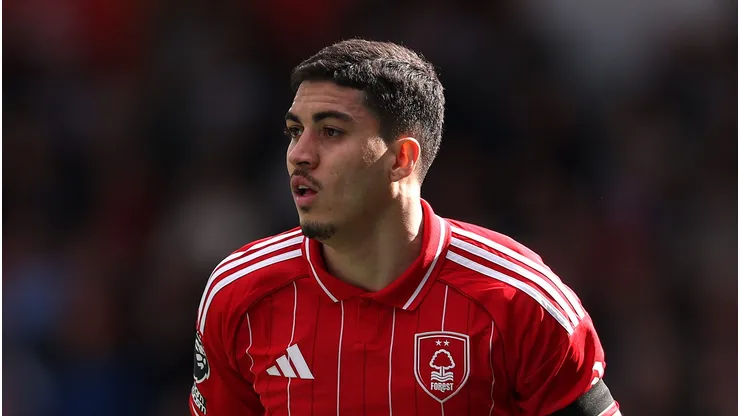 Jair em jogo do Campeonato Inglês. Photo by Alex Pantling/Getty Images