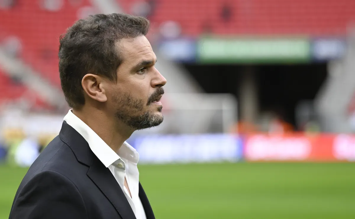 Diretor revela planejamento do Vasco e expõe aumento de investimento: “A janela é longa”